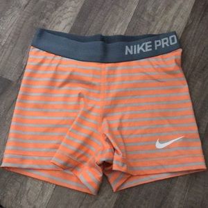 nike pros